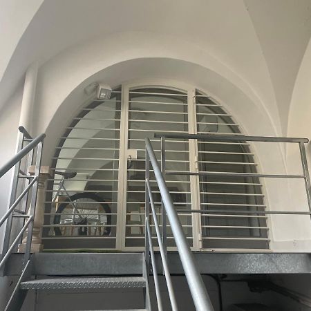 Loft “Cinema Galleria” Apartment Bari Exterior foto