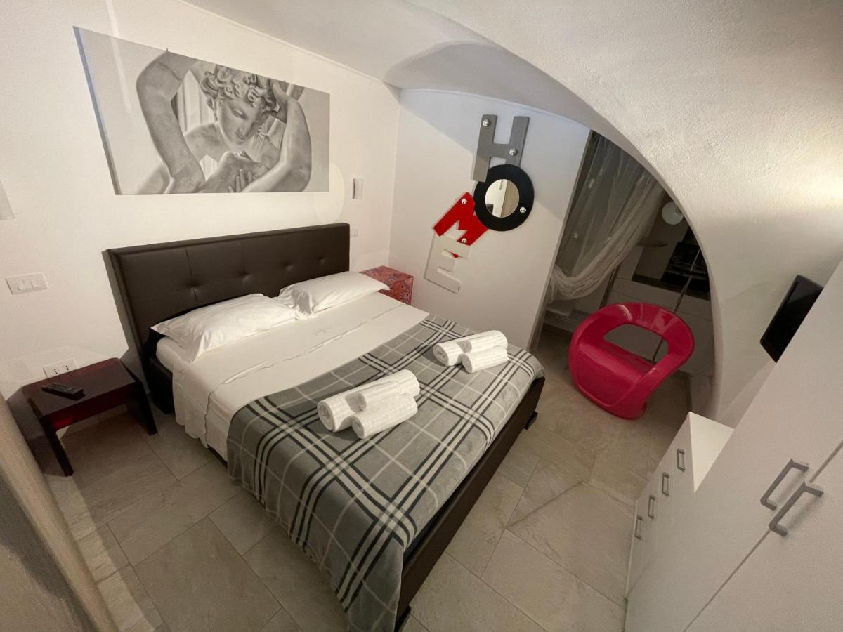 Loft “Cinema Galleria” Apartment Bari Exterior foto